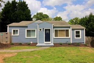 1482 Dresden Dr NE in Atlanta, GA - Building Photo