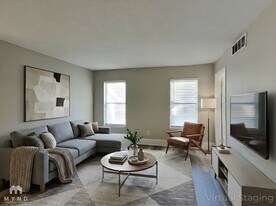 1407 Huntingdon Chase in Atlanta, GA - Building Photo