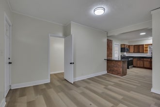 137 E Ottawa St in Richwood, OH - Building Photo - Building Photo