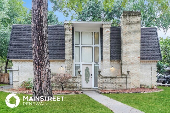 property at 15322 Parkville Dr