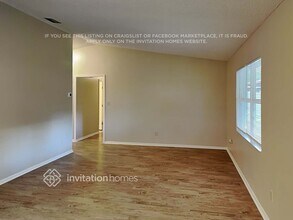 7433 Betty St in Winter Park, FL - Foto de edificio - Building Photo