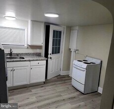 480 W South St in Frederick, MD - Building Photo - Building Photo