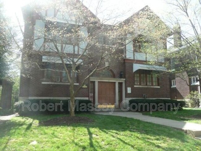 property at 2424 Glenmary Ave
