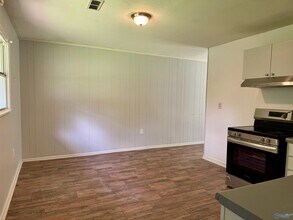 3201 Yale Cir NW in Huntsville, AL - Building Photo - Building Photo