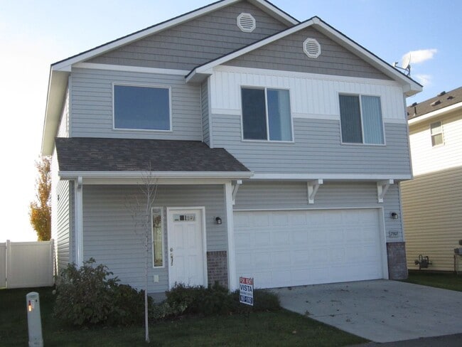 property at 7907 Holyoke Loop