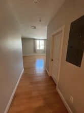 816 Brayton Point Rd in Somerset, MA - Building Photo - Building Photo