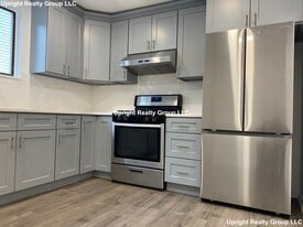 60 Nonantum St, Unit 2 in Boston, MA - Building Photo
