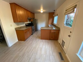 1223 Cortez Dr in Sunnyvale, CA - Building Photo - Building Photo
