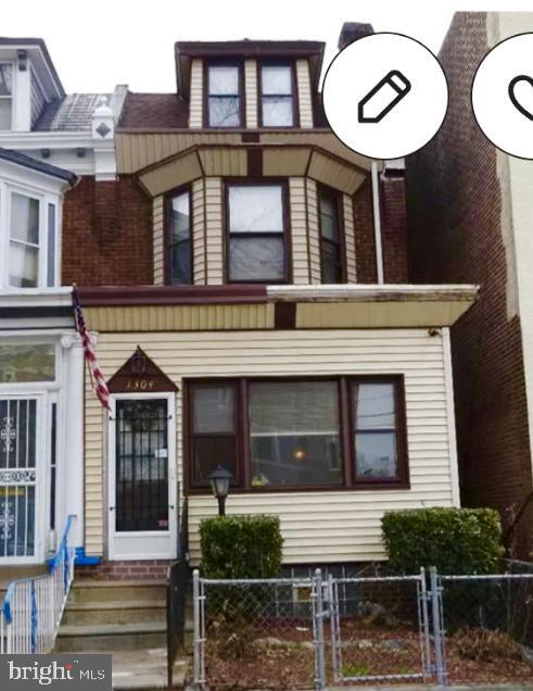 property at 1304 Harrison St
