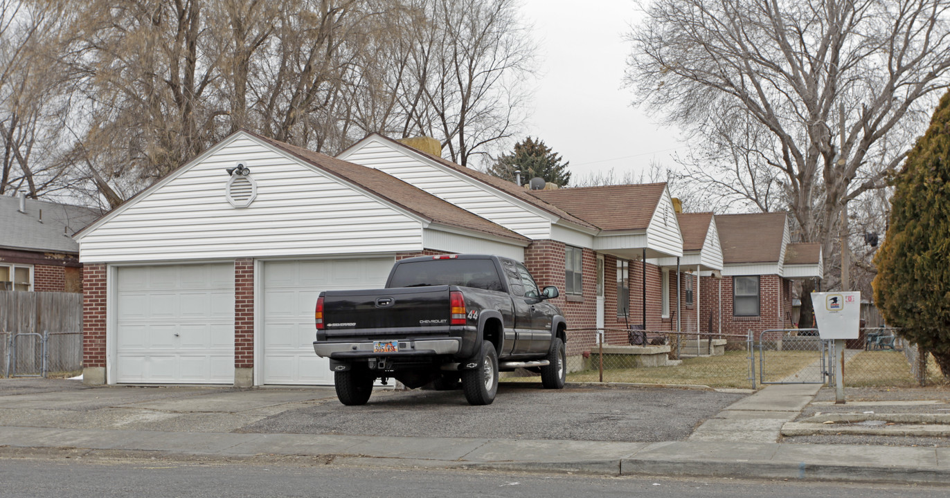 422-428 Lambourne Ave in Salt Lake City, UT - Building Photo