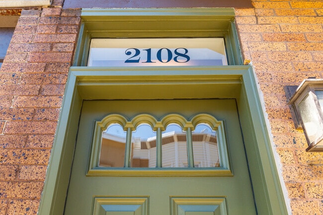 property at 2108 S Garnet St