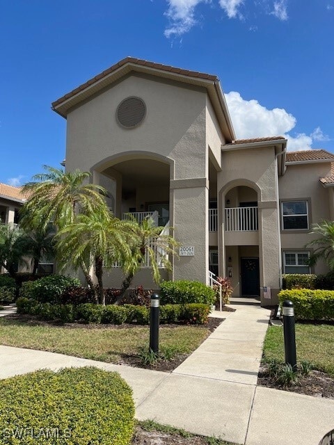 20061 Barletta Ln in Estero, FL - Building Photo