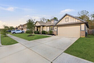 6818 Aspen Peak Dr in Baytown, TX - Building Photo - Building Photo