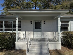 1436 E 42nd St in Savannah, GA - Building Photo - Building Photo