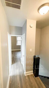 103 Allendale St photo'