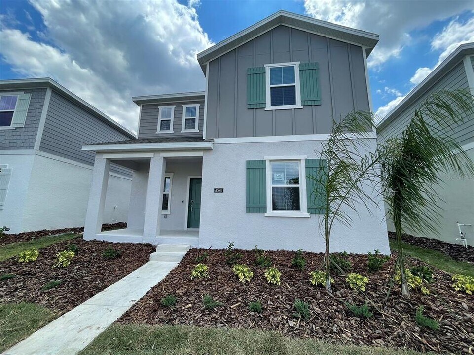 6241 Blissful St in Clermont, FL - Building Photo