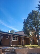 22 -A Mystic Ln in Santa Fe, NM - Building Photo