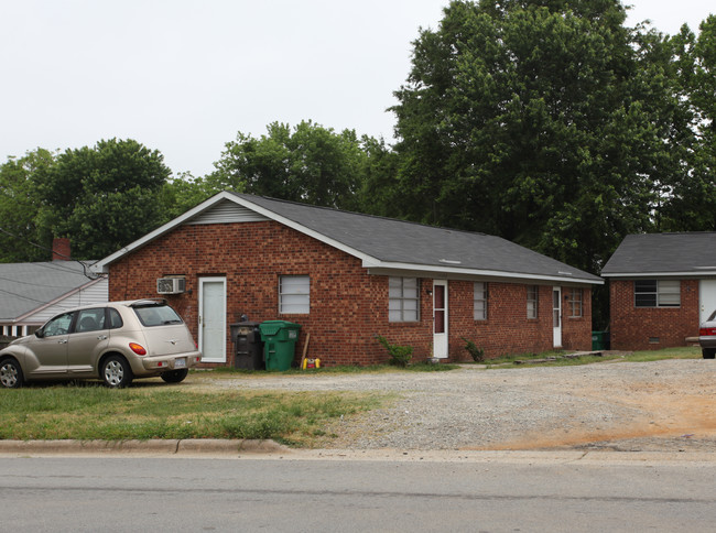 1604 Eugene Avenue in High Point, NC - Building Photo - Building Photo