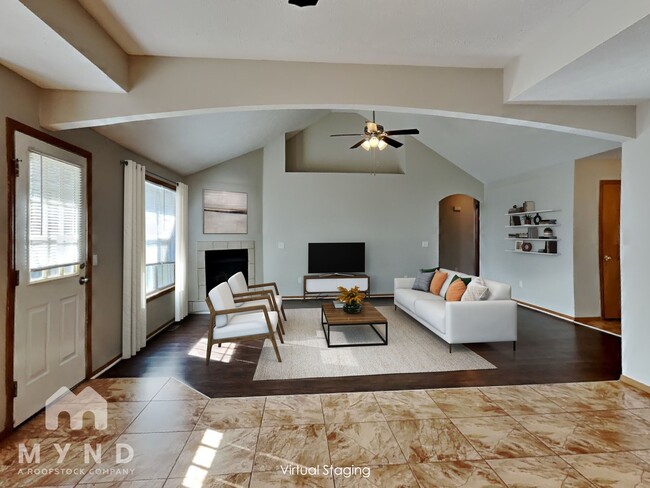 706 W Snider St in Ozark, MO - Building Photo - Building Photo