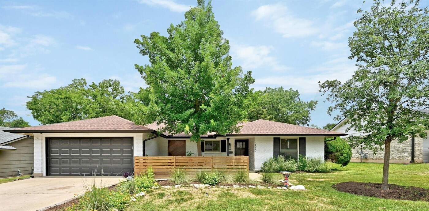 2610 Coatbridge Dr in Austin, TX - Building Photo
