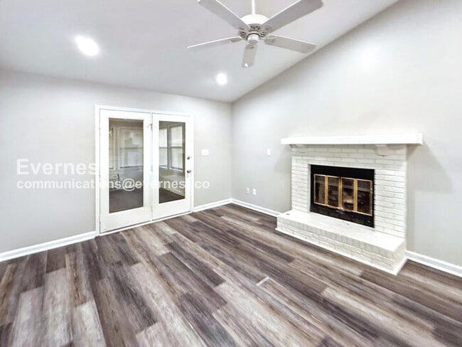 615 Cahaba Manor Trail in Pelham, AL - Building Photo - Building Photo