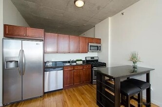 1720 S Michigan Ave, Unit 2712 in Chicago, IL - Building Photo - Building Photo