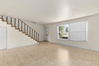 101 E Cypress Ave in Redlands, CA - Building Photo - Building Photo