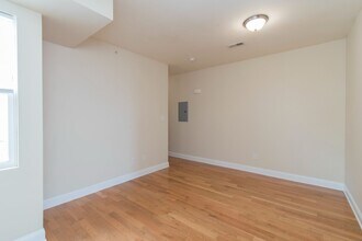 1842 N 17th St in Philadelphia, PA - Building Photo - Building Photo