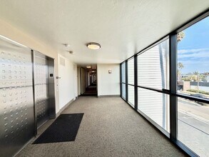 3101 Peninsula Rd in Oxnard, CA - Building Photo - Building Photo