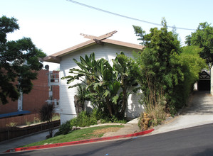 1221 Horn Ave in West Hollywood, CA - Building Photo - Building Photo