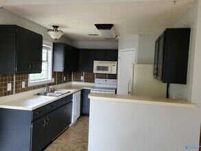 201 Swallowtail Ln in Madison, AL - Building Photo - Building Photo