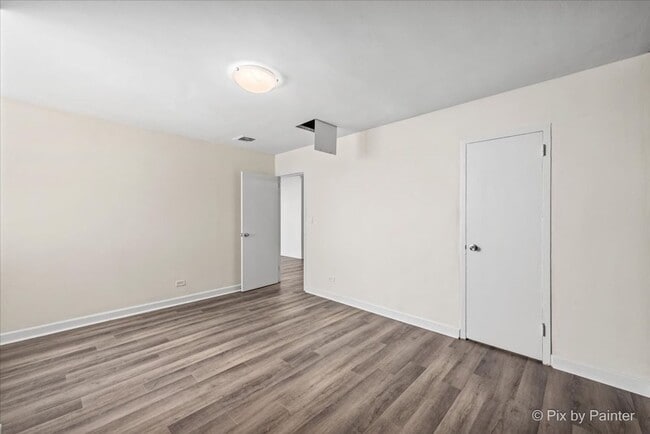 property at 6301 N Sheridan Rd