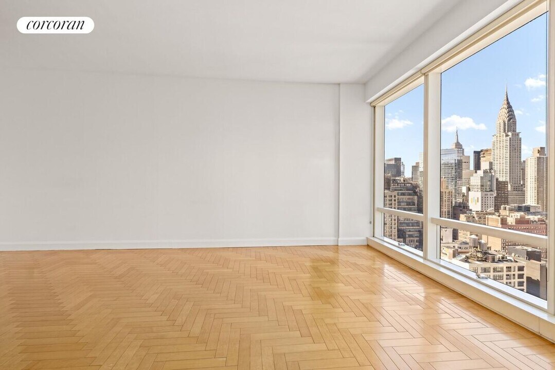 845 United Nations Plaza in New York, NY - Building Photo