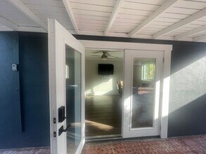 3809 Brunswick Ave in Los Angeles, CA - Building Photo - Building Photo