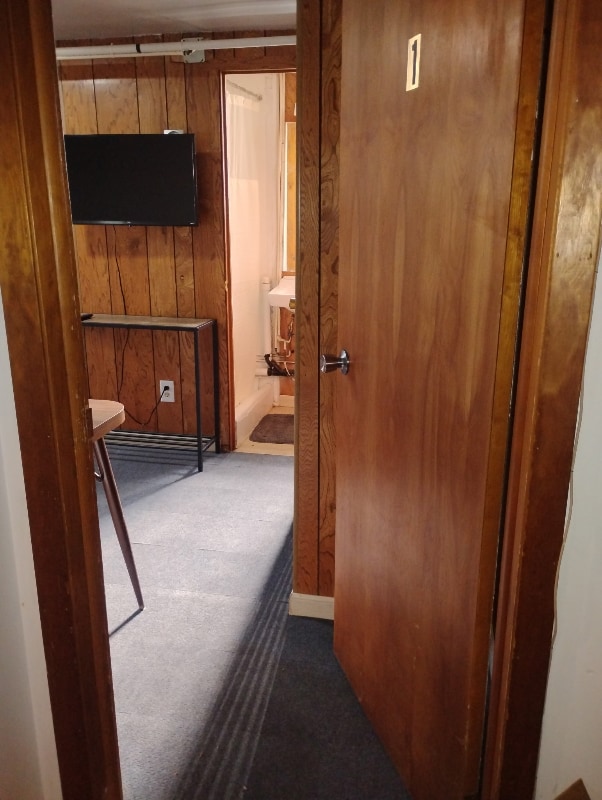 208 2nd St S, Unit 1 in Hallock, MN - Building Photo - Building Photo