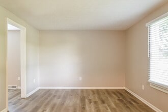 1204 Daylight Dr in Reynoldsburg, OH - Building Photo - Building Photo