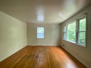 3815 Birchview Ave in Baltimore, MD - Building Photo - Building Photo