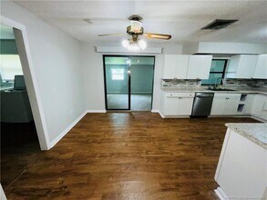 5213 Hummingbird Way in Fort Pierce, FL - Building Photo - Building Photo