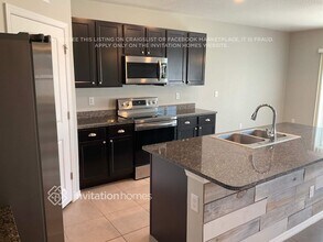 5009 Blue Willow Wy in Palmetto, FL - Building Photo - Building Photo