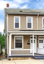 2728 Penbrook Ave in Harrisburg, PA - Building Photo