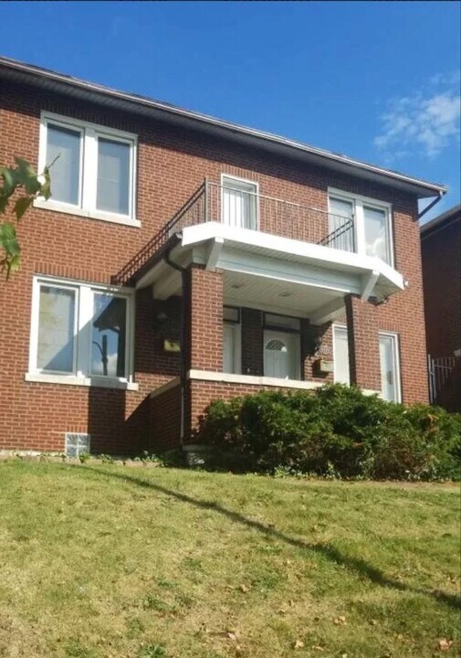 4122-4124-4124 S Grand Blvd in St. Louis, MO - Building Photo