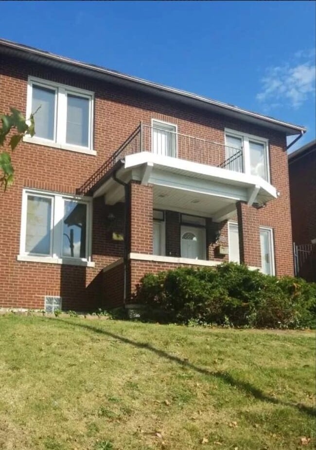 property at 4122-4124-4124 S Grand Blvd