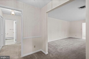 21692 Potomac View Dr in Leonardtown, MD - Building Photo