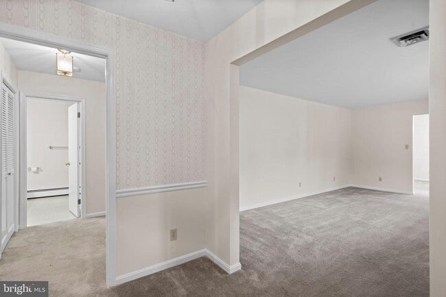 property at 21692 Potomac View Dr