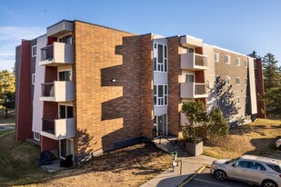 Park Place South in Edmonton, AB - Building Photo