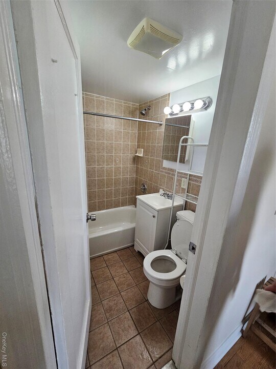 29 Devoe St in Dobbs Ferry, NY - Building Photo