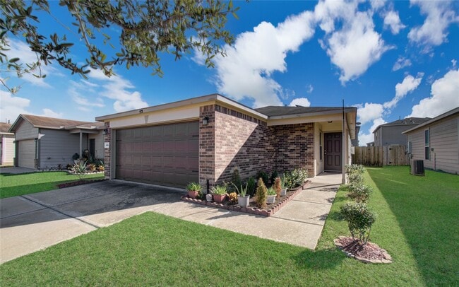 property at 6806 Brimridge Ln