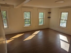 15 Oak St in Bridgton, ME - Building Photo - Building Photo