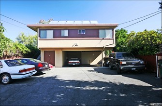 360 45th St in Oakland, CA - Building Photo - Building Photo