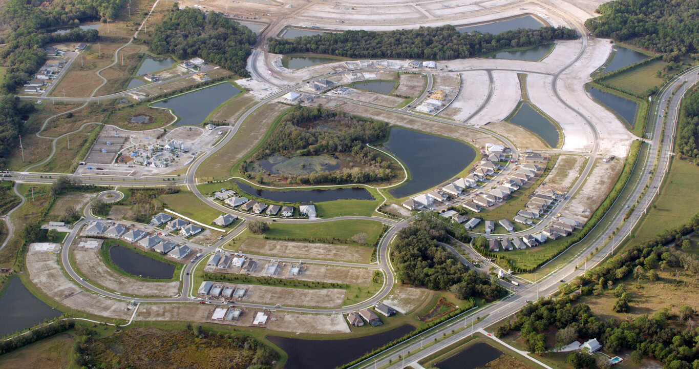 Windward at Lakewood Ranch in Sarasota, FL - Building Photo